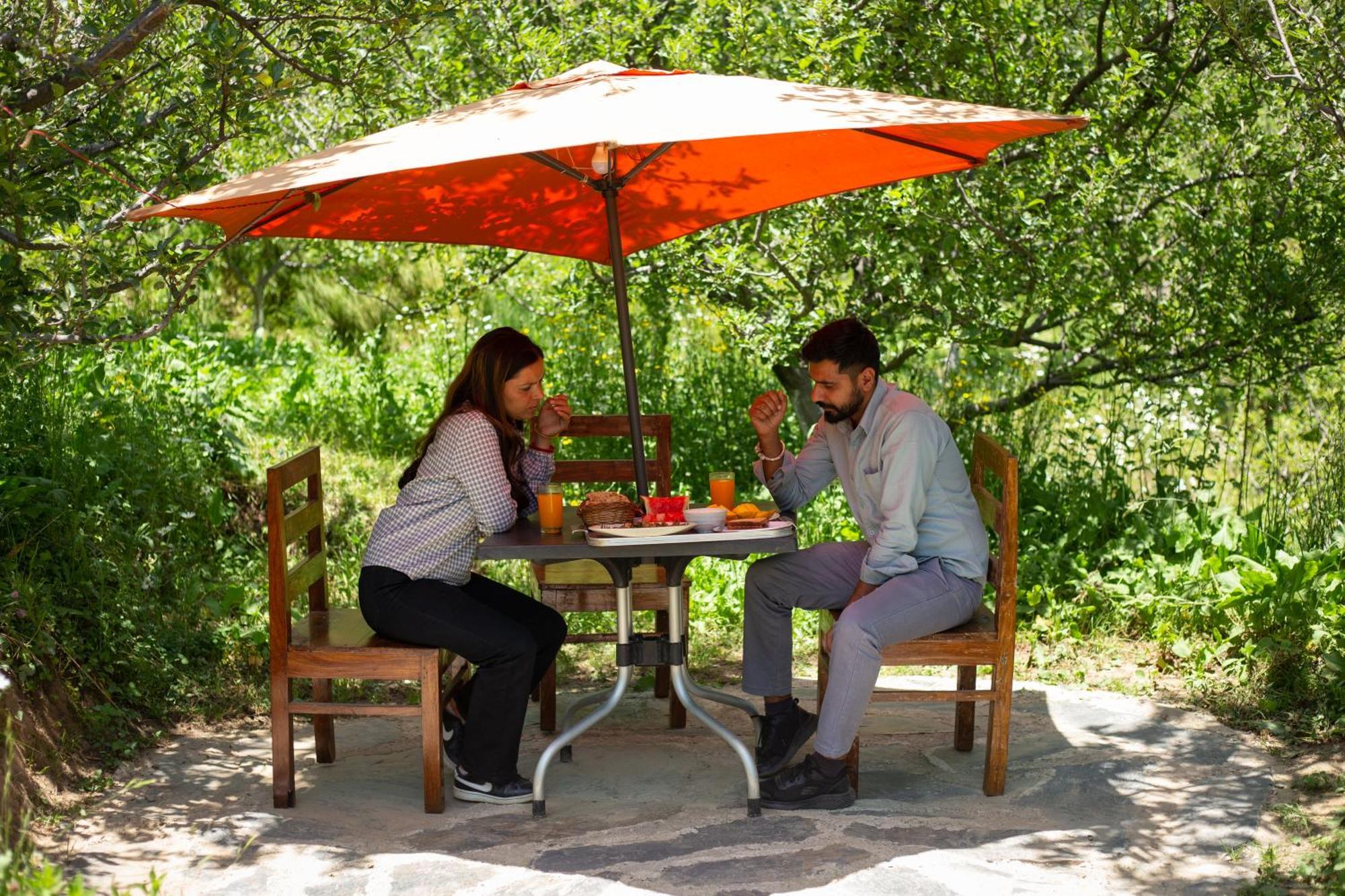 Daak Bangla Retreat Hotel Куфри Екстериор снимка