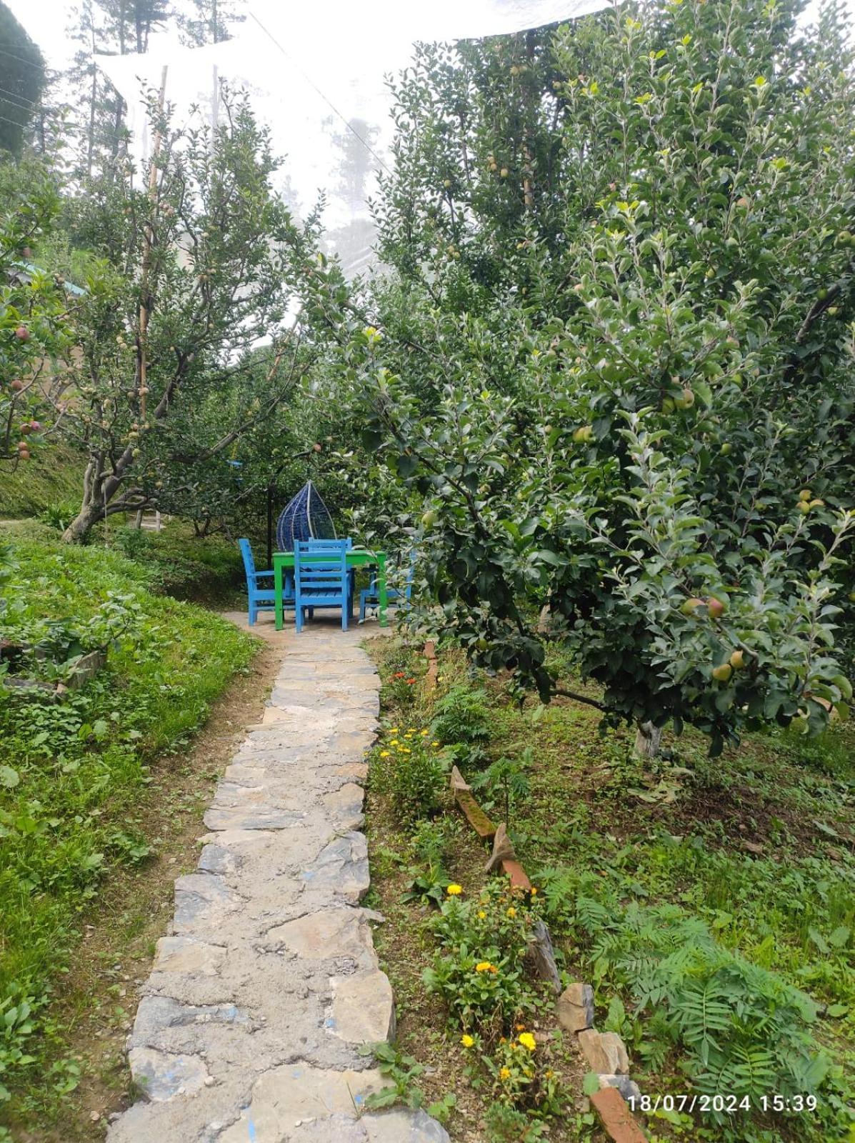 Daak Bangla Retreat Hotel Куфри Екстериор снимка